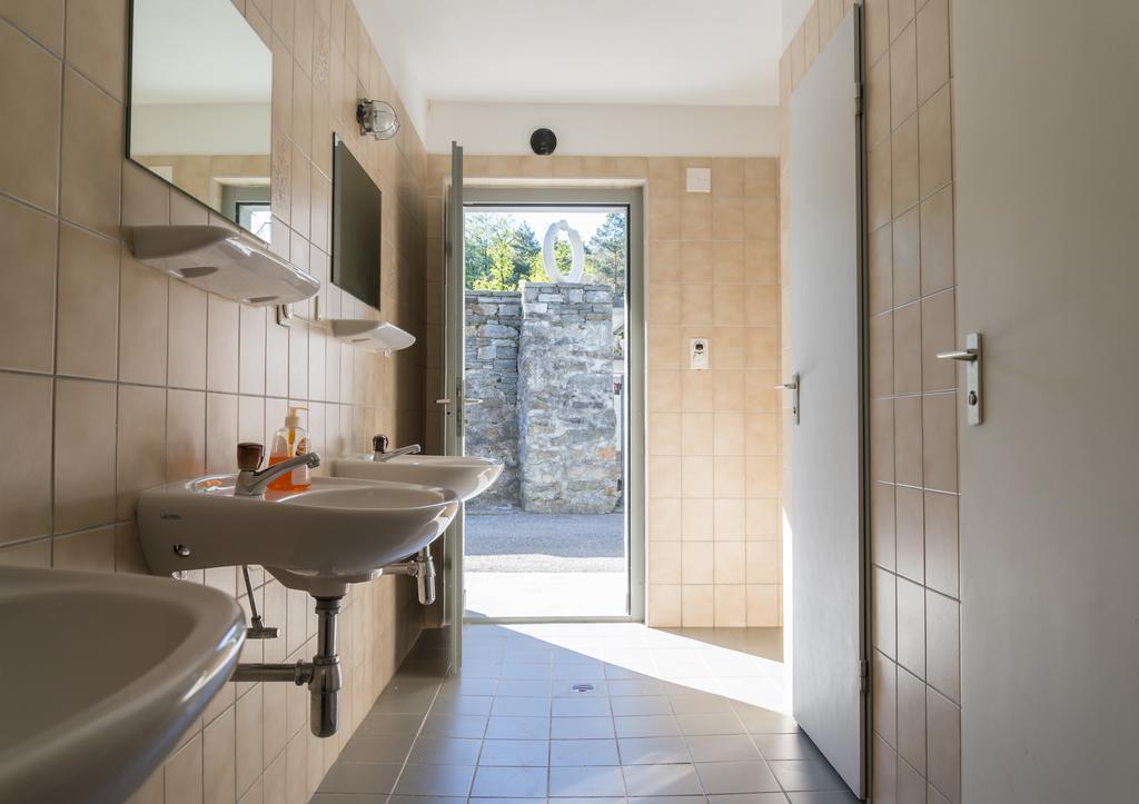Ostello & Camping Riposo Otel Losone Dış mekan fotoğraf